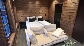 Cabin by the fjord - Image 5