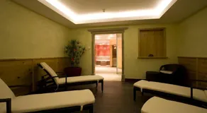 Ferienwohnungen Seraina - Image 4