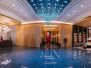 HuaihuaHaiyi International Hotel (Huaihua Railway Station Xintiandi Plaza) - Image 3