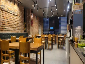 SR Design Hotel - Image 5