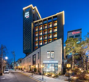 Junibino Hotel Hongdae - Image 4