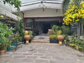 Platinum Place - Image 5