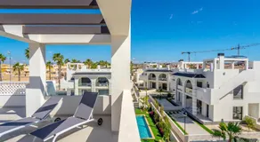 PLATINUM EXCELLENT PENTHOUSE x - Image 3