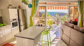 Superbe bord de mer, accès lagon et piscine privée - Image 3