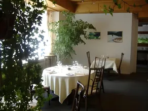 Hotel de Commune - Image 4