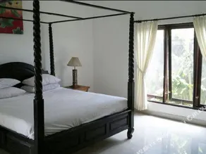 Padang Padang Surf Villa Bali - Image 1
