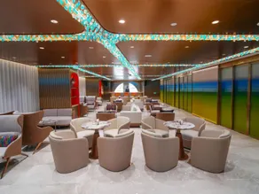 JINZUAN HOTEL - Image 4