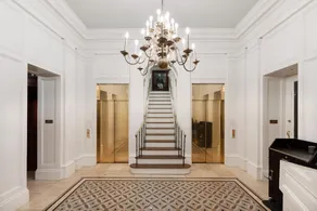 The Lafayette Hotel - Image 3