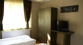 Guest House Central - Image 4