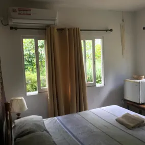 AandD Holiday Home - Image 4
