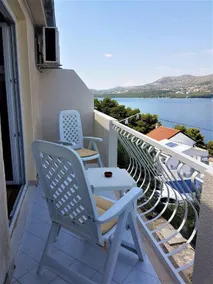 Holiday house Jelka Okrug Donji, Island Ciovo - Image 2