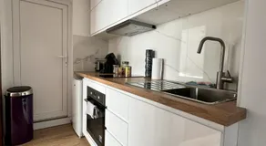 Joli appartement dans une maison remise à neuf - Image 2
