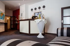 Centro Hotel U-NO1 - Image 2