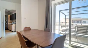 Sannat Penthouse Retreat Hot Tub and Outdoor Lounge - Image 4