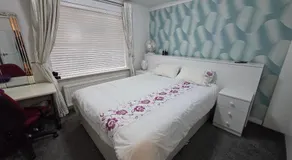 Double room in Reading - Image 5