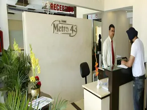 Hotel Metro 43 - Image 4