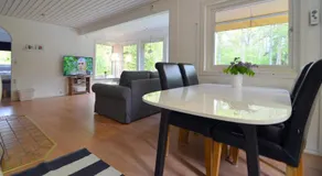 Nommen Fishing Cottages - Image 3