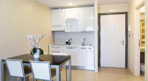 City Residence - Image 4