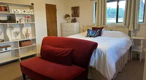 Private 5 star ranch duplex with million dollar view pet & smoking friendly - Image 2