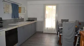 chambres d'hôtes en rez de villa piscine climatisation - Image 3