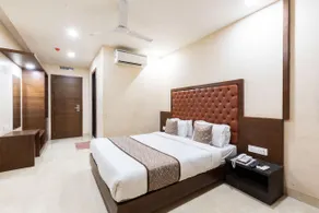 Hotel New Vertigo Suites - Image 5