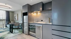 Melbourne City Apartment Hotel - Image 5