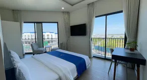 Lá Riverside Boutique Hotel - Image 2