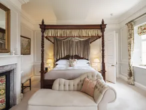 Finest Retreats - Historic Castle on River Tamar - Image 2