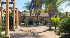 Tamarisk Guest Lodge - Image 5