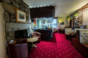 Grapes Hotel, Bar & Restaurant Snowdonia Nr Zip World - Image 3