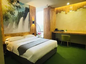 Jingyuexuan Theme Hotel (Huayuehui Branch) - Image 2
