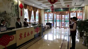 Huide Hotel - Image 4