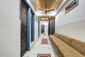 Mauryan Express Hotel Dabri Janakpuri - Image 2
