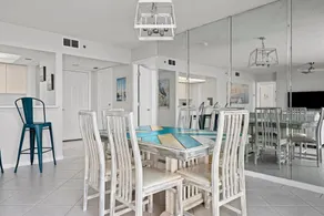 Long Beach by Book That Condo - Image 3