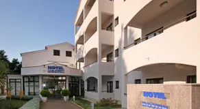 Hotel Flores - Image 5