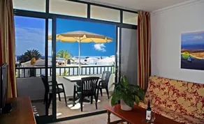 Apartamentos La Tegala - Image 3