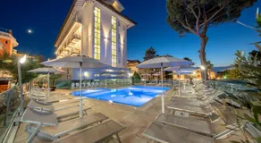 Hotel Helen - Image 2