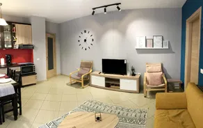 Elona's apartment 10 mins to city center - Image 3
