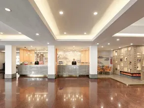 Suzhou Overseas Chinese Hotel - Image 4