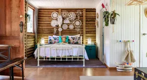 The Love Shack Digital Detox - Image 2