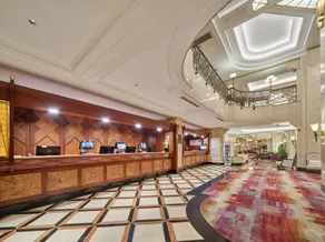 Shanghai Park Hotel - Image 5