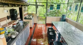 Caffeine Villa - Image 4