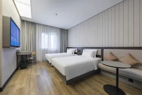 Hanting Hotel Shanghai Jinshan City Beach - Image 2