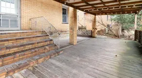 Spacious 2BR Apt • Free Parking • Baden - Image 5