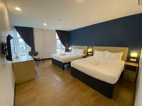 ZONE Hotels, Telok Panglima Garang - Image 2