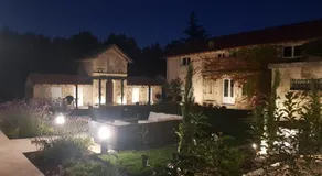 villa entière château Lacroix de Civrac 3 ch, 3 sdb, piscine xxl,sauna, 4 étoiles,7 pers - Image 4