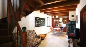 Calm Luxury Villa Original Artworks Free Parking - Image 2