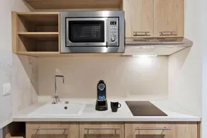 Stellaris Apartment Hotel - Image 5