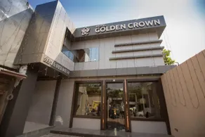 Hotel Golden Crown - Image 1
