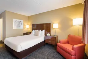 Best Western Riverfront Inn - Image 1
